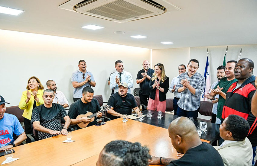 Prefeitura de Vitória aumenta cachê dos intérpretes do Carnaval Capixaba