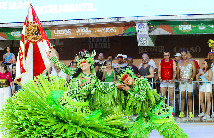 MUG 2026: Veja o desfile da campeã do Carnaval de Vitória pela câmera exclusiva do Capixabices