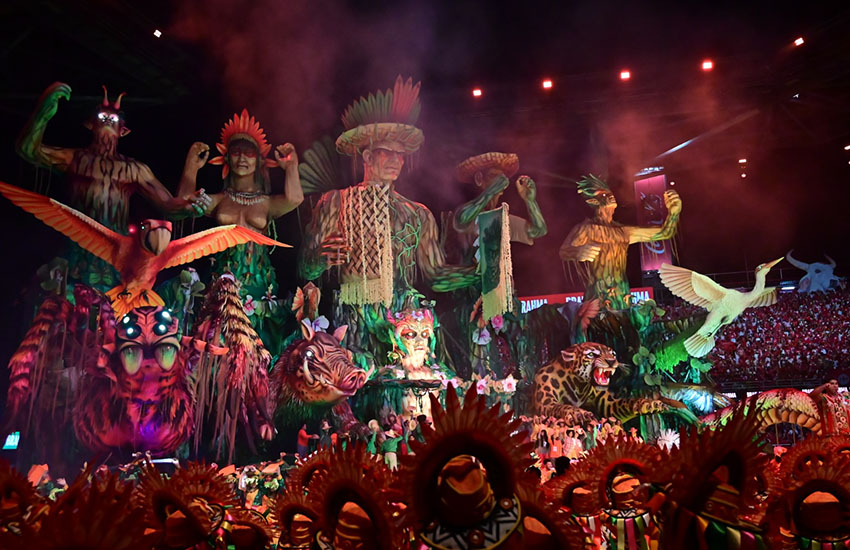 Alegoria do Garantido no Festival de Parintins 2026