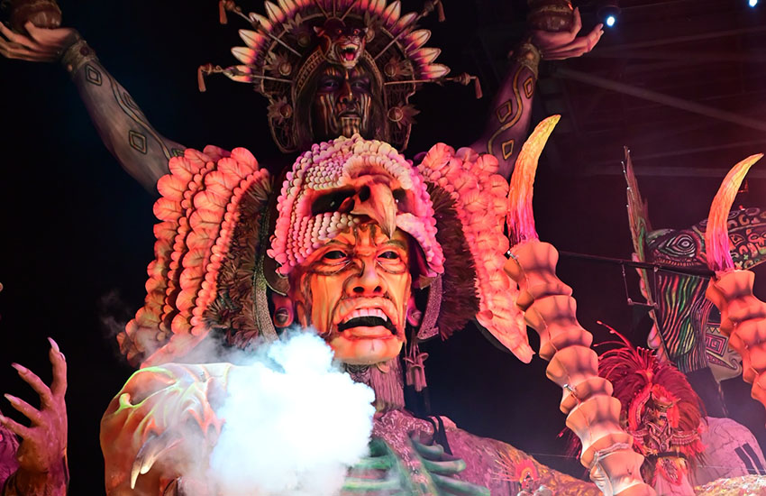 Alegoria do Garantido no Festival de Parintins 2026